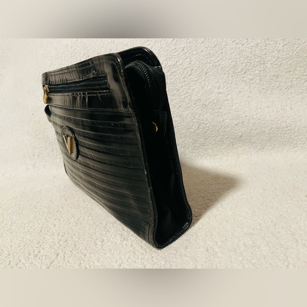 Mario Valentino Black Clutch/ Wristlet w/ Dust bag - Picture 14 of 16